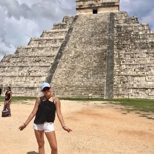 Meet your Posher, Sarah